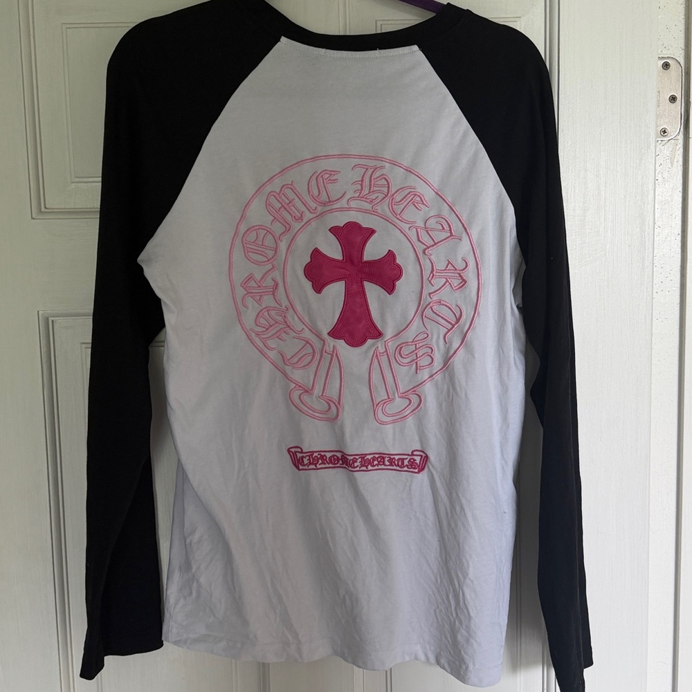 Chrome Hearts Black & White Raglan Long Sleeve with Pink Crest - Picture 5 of 6